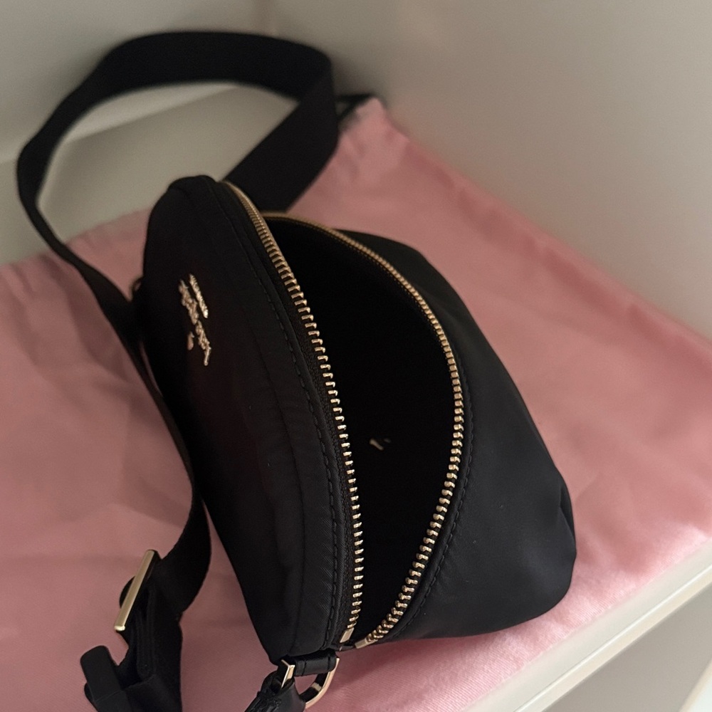 Kate Spade Elegant Black Belt Bag - Picture 3 of 4